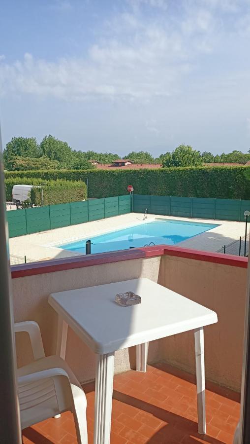 Residence Pool Peschiera Del Garda Exteriér fotografie